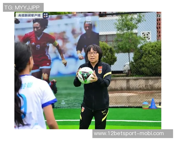 U16女足精英训练营深圳开营马晓旭娄佳惠加盟教练团队助力年轻球员成长 U16女足精英训练营深圳开营马晓旭娄佳惠加盟教练团队助力年轻球员成长